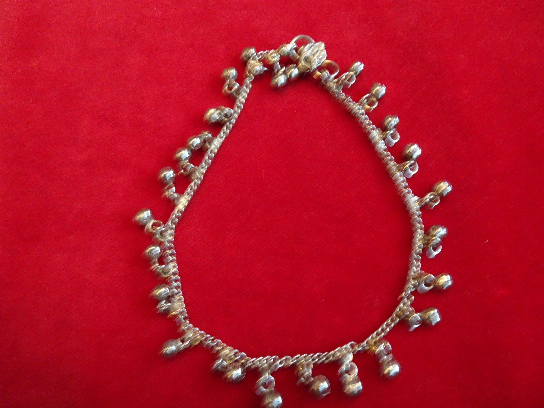 Bracciali & Braccialetti: Arm / Fussketteli – Usato da St.Gallen venduto da Diva021 1