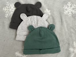3 Baby Mützen, 3-6 Monaten, neu