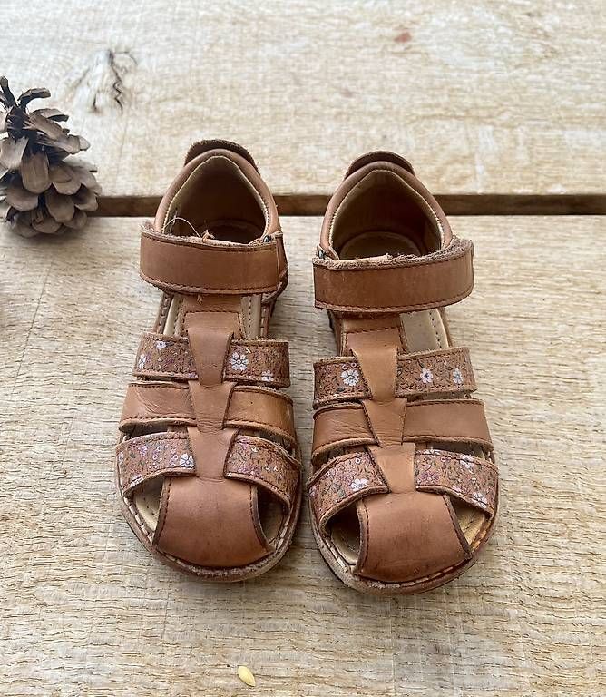 Wheat Scarpe per ragazzi: Wheat Sandalen Gr 27 – Usato da Windisch venduto da led_pz9t 1