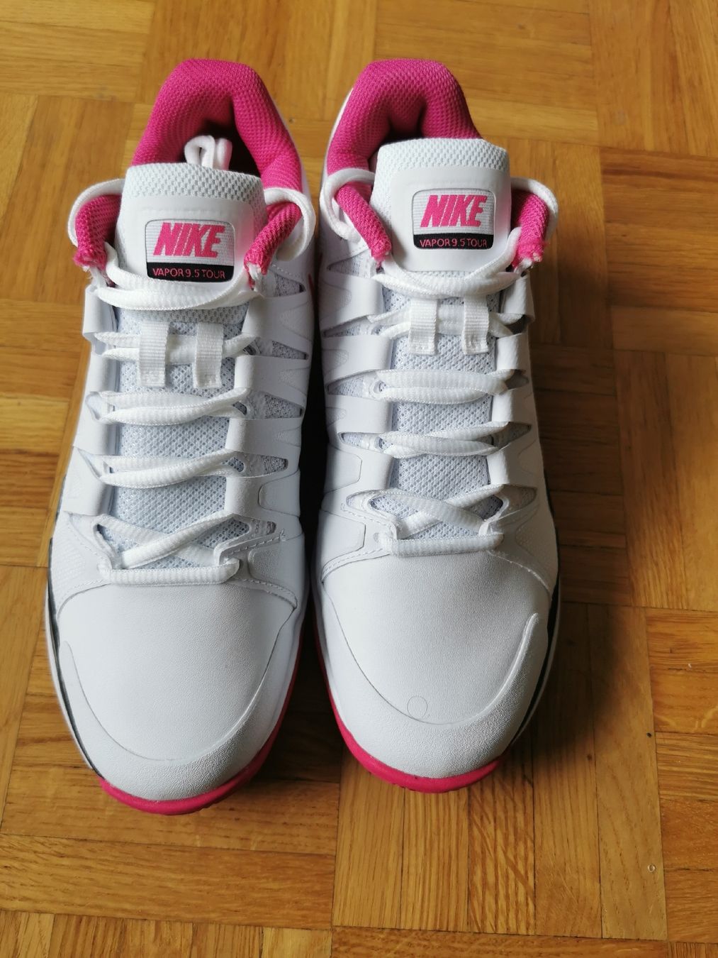 Nike Damenschuhe: Nike vapor 9.5 tour  38 – Neu (gemäss Beschreibung) aus Bern von ged_ffx9