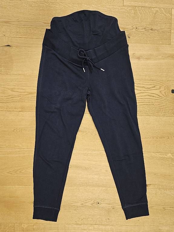 Pantalons: Schwangerschaftsjogginghose Gr. M – D'occasion à Götighofen par nanita85