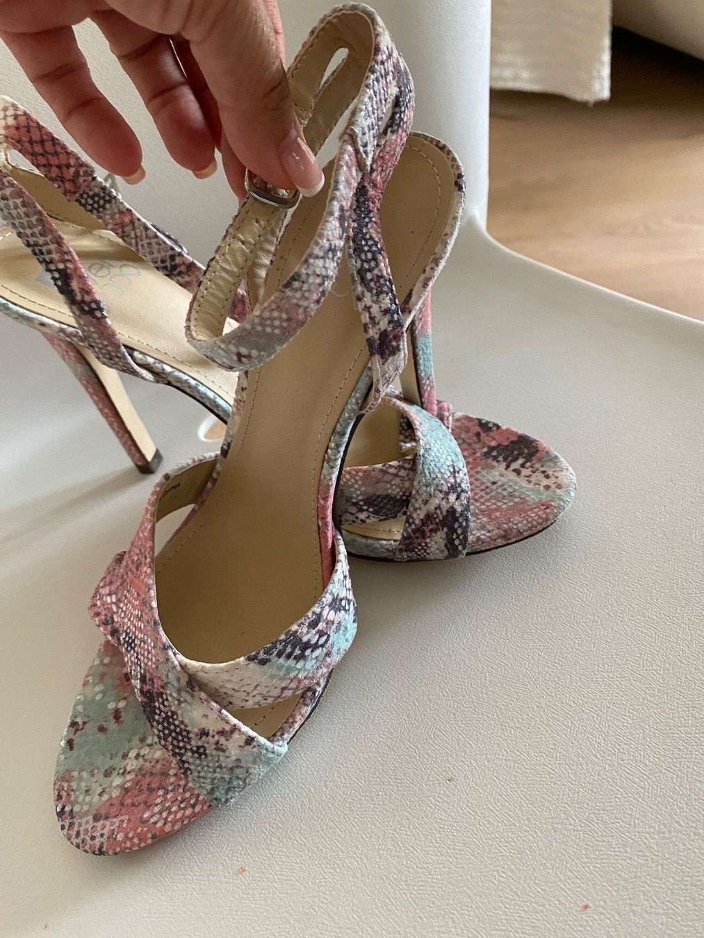 Damenschuhe: Sandaletten – Neu (gemäss Beschreibung) aus Wermatswil von -secondchance- 3