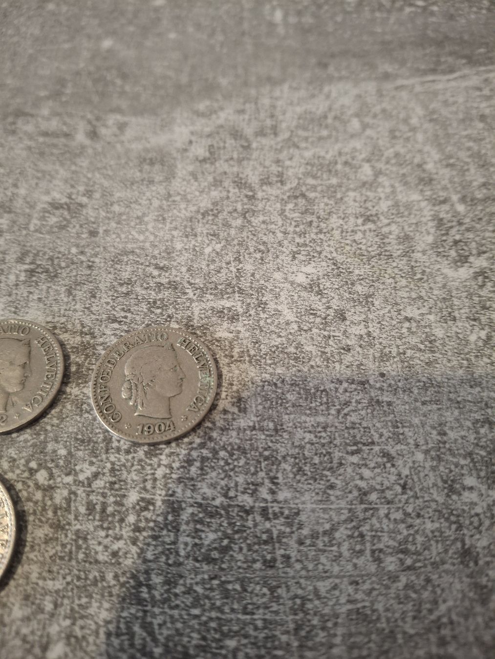 Banconote: Lot de billets étrangers et pièces suisse – Usato da Morges venduto da ProfesseurJones 6