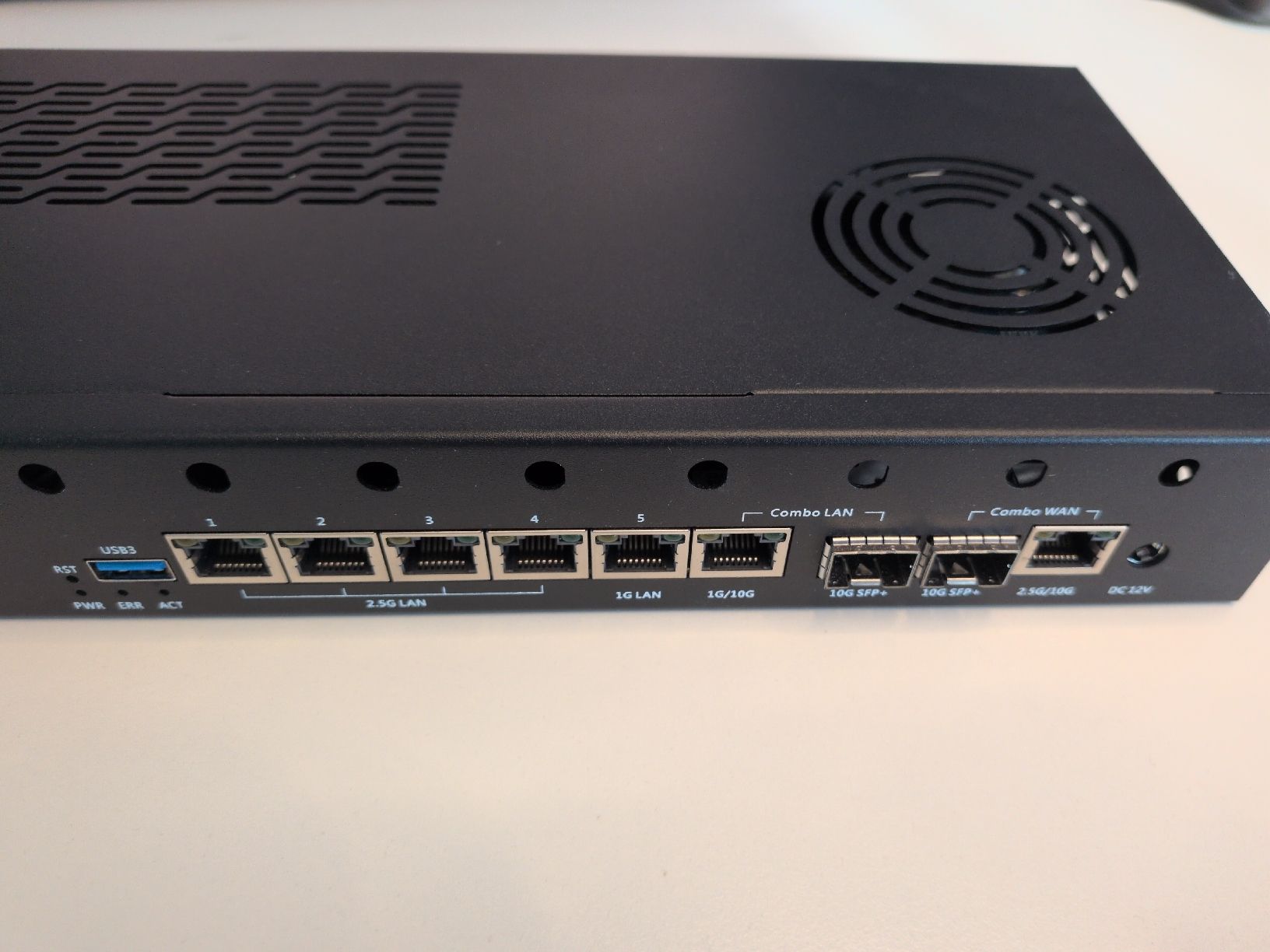 Modem & Router: Banana Pi BPI-R4 Pro – Usato da Gunten venduto da mtnstar 1