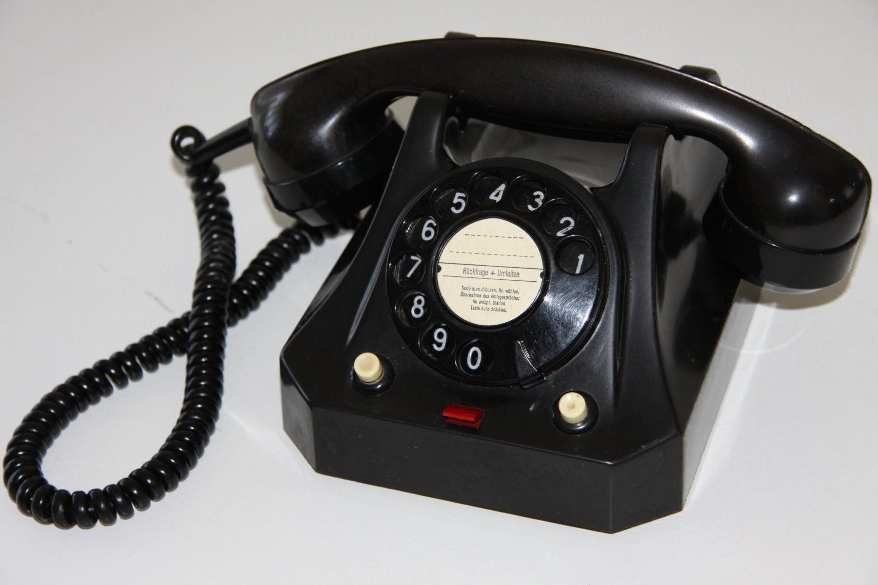 Swisscom Telefone: Tischtelefonstation Modell 50 A&H, 1965 – Gebraucht aus Baar von ben_vrx8
