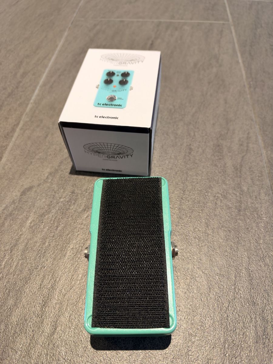 Strumenti musicali: TC Electronic HyperGravity Compressor mit Originalverpackung – Nuovo (secondo la descrizione) da Neuenkirch venduto da Flackmataz 1