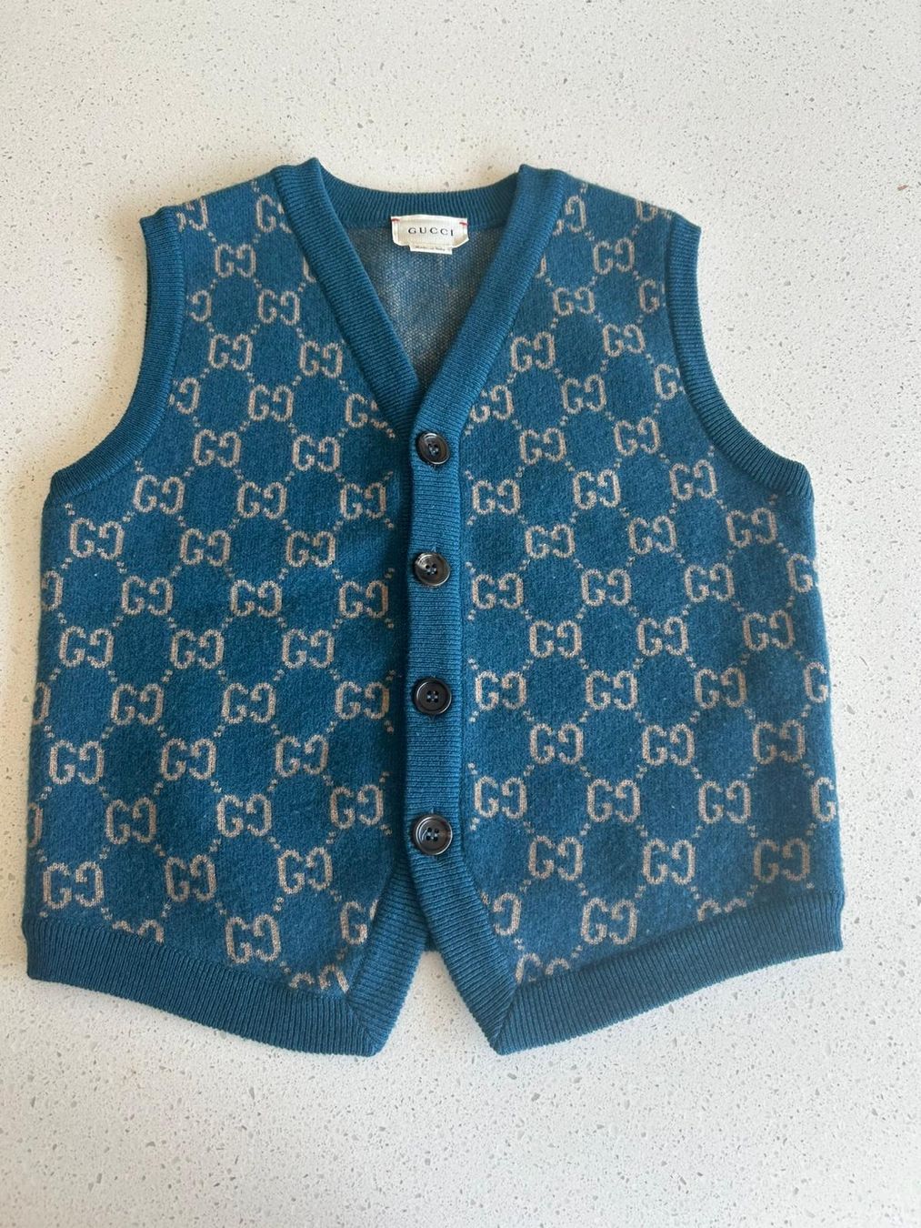 Gucci Altro abbigliamento per bambino: gilet – Nuovo (secondo la descrizione) da Bioggio venduto da dcs_c222 1