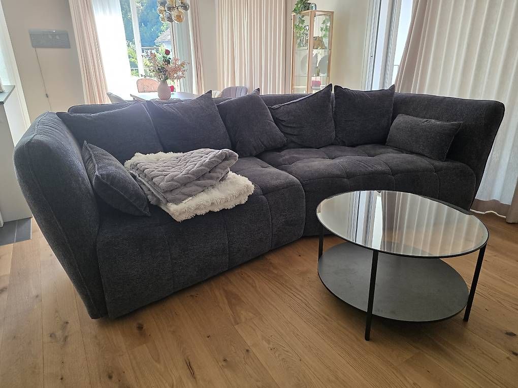 Divani: Sofa mit Hocker – Usato da Lützelflüh-Goldb venduto da smm_s898 2