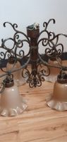 Grosser geschmiedeter Deckenleuchter