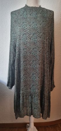 Tolles Kleid von der Marke Flowers Gr.  L