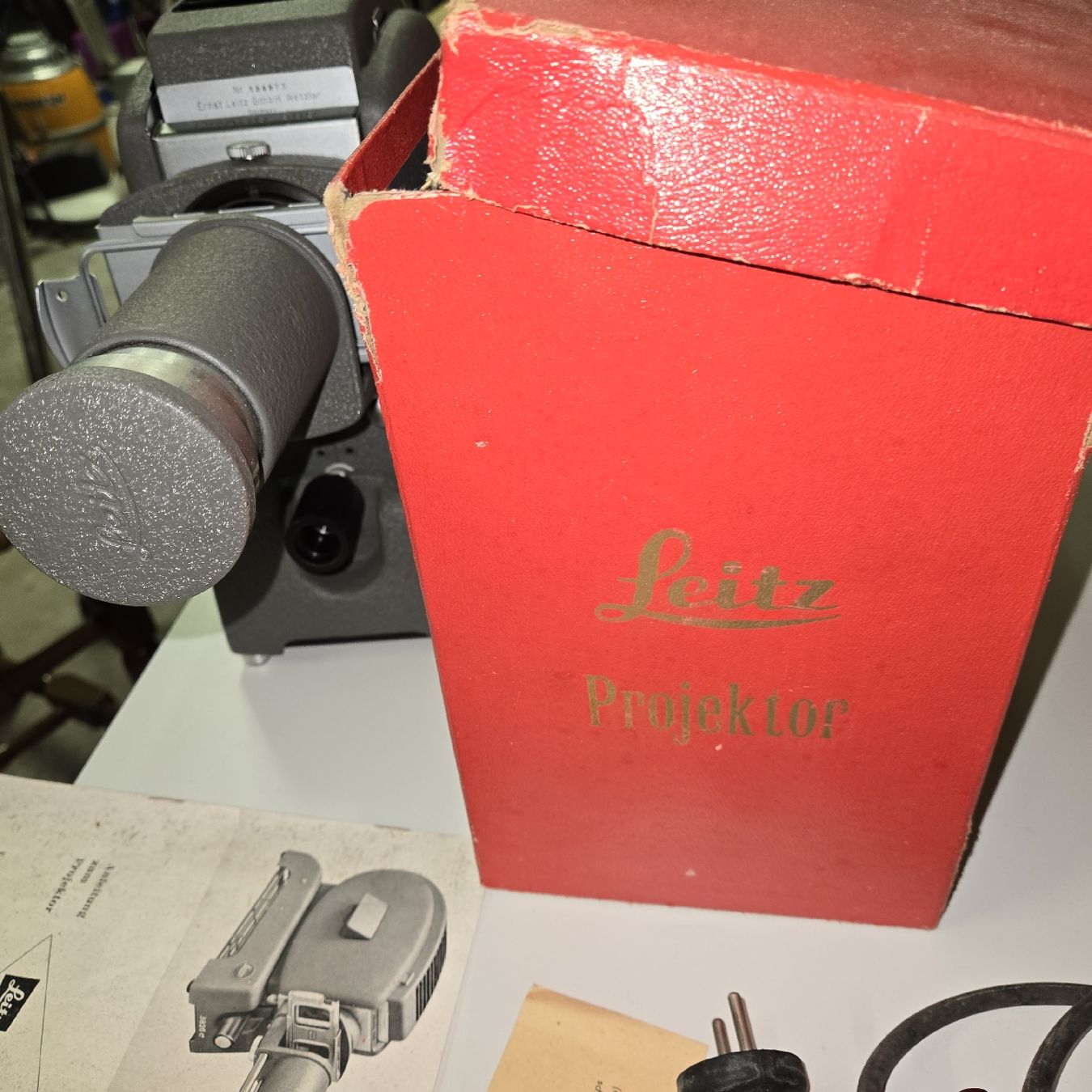 Proiettori: Leitz Prado 500 Diaprojektor, Vintage – Usato da Uzwil venduto da BrokiFloh 4