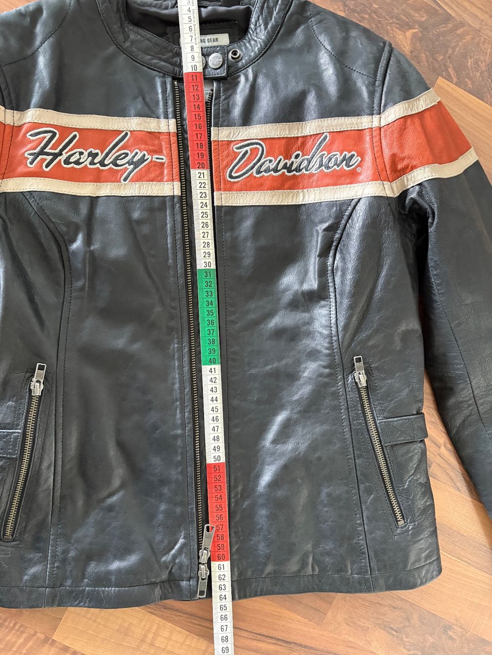 Harley-Davidson Giacche: Harley Davidson Damen Lederjacke – Usato da Stetten SH venduto da guancia 2