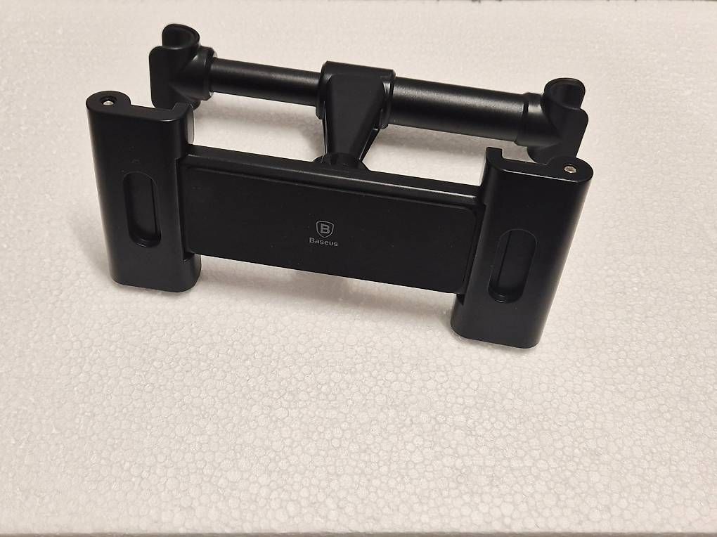 Altro per computer & reti: Baseus Auto-Tablethalterung  Wie neu – Usato da Wettingen venduto da fabtor79 1