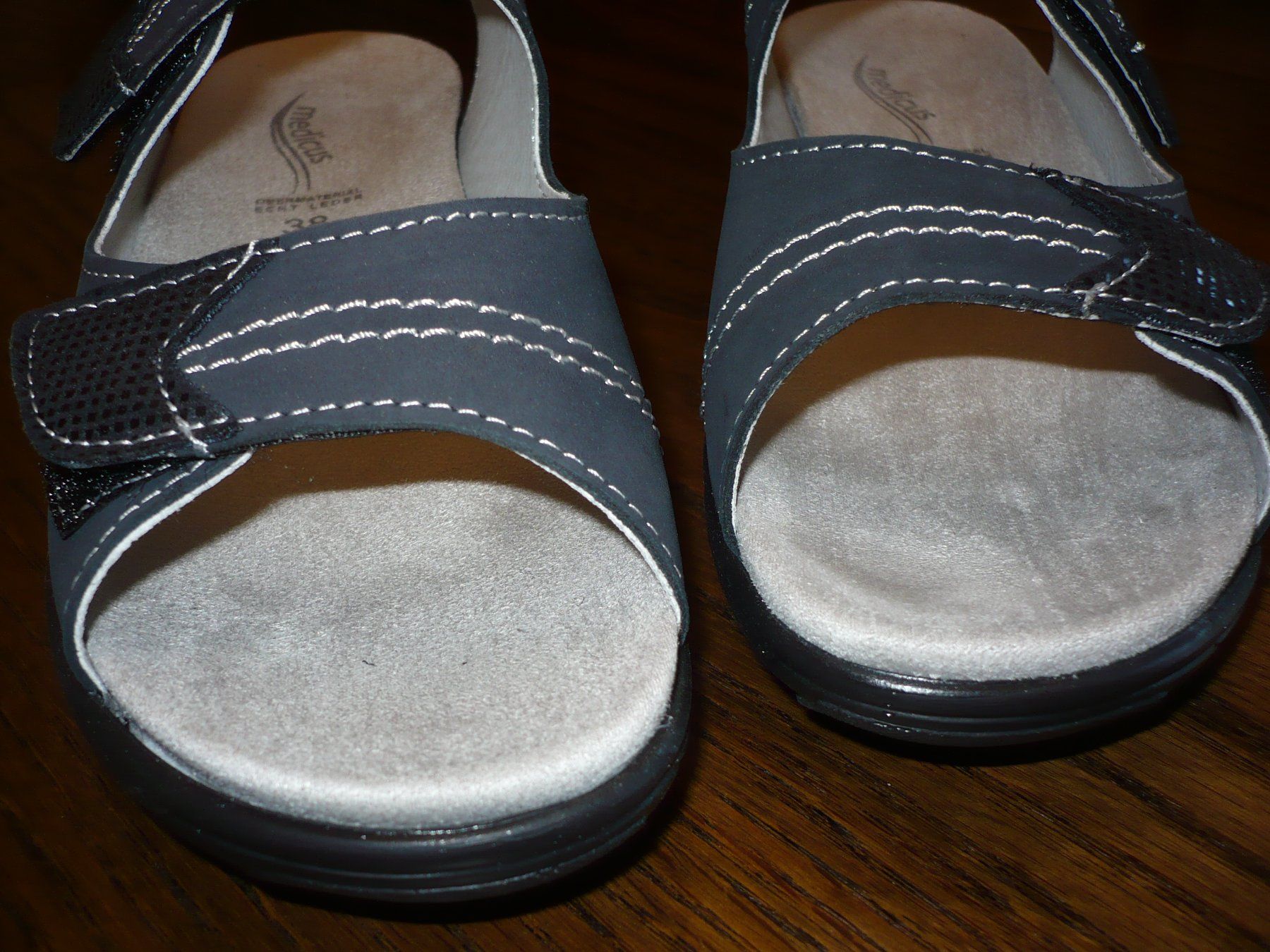Damenschuhe: schöne MEDICUS Sandalen Gr. 38 neu – Neu (gemäss Beschreibung) aus Merzligen von Marthe22 4