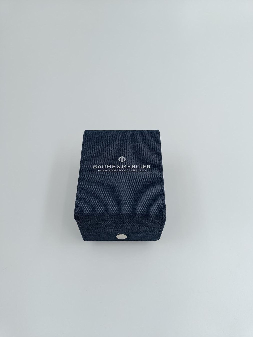 Baume & Mercier Orologi: BAUME & MERCIER UHREN REISE/ SERVICEBOX – Nuovo (secondo la descrizione) da Luzern venduto da EdiGem