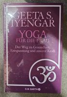 Yoga für die Frau Buch von Geeta S. Iyengar
