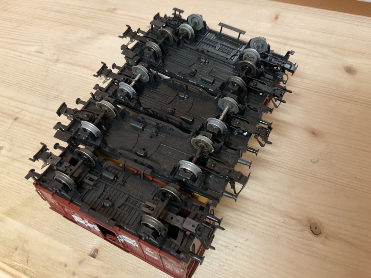 Märklin Modellini di ferrovie: 5 x Güterwagen  – Nuovo (secondo la descrizione) da Wald ZH venduto da Sbbemilio 6