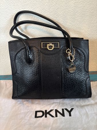 ✨ DKNY Handtasche Leder schwarz - Elegant und zeitlos!