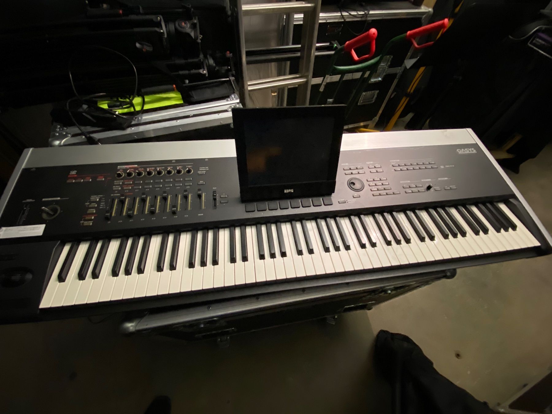 Korg Strumenti musicali: Korg Oasys – Usato da Schönenwerd venduto da Bryna2002 2