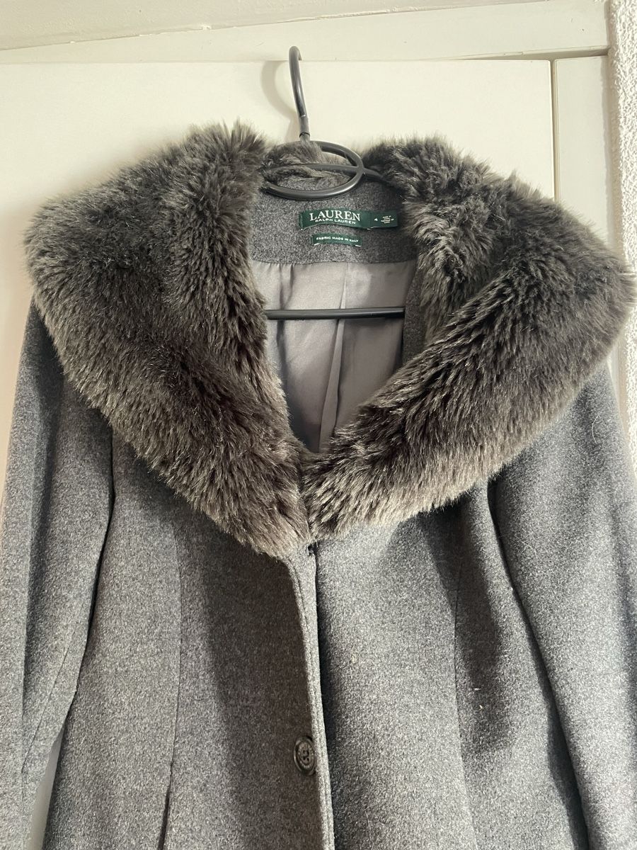 Ralph Lauren Manteaux: Ralph Lauren coat with fur collar – Neuf (Voir description) à Roche VD par closetcleanse 2