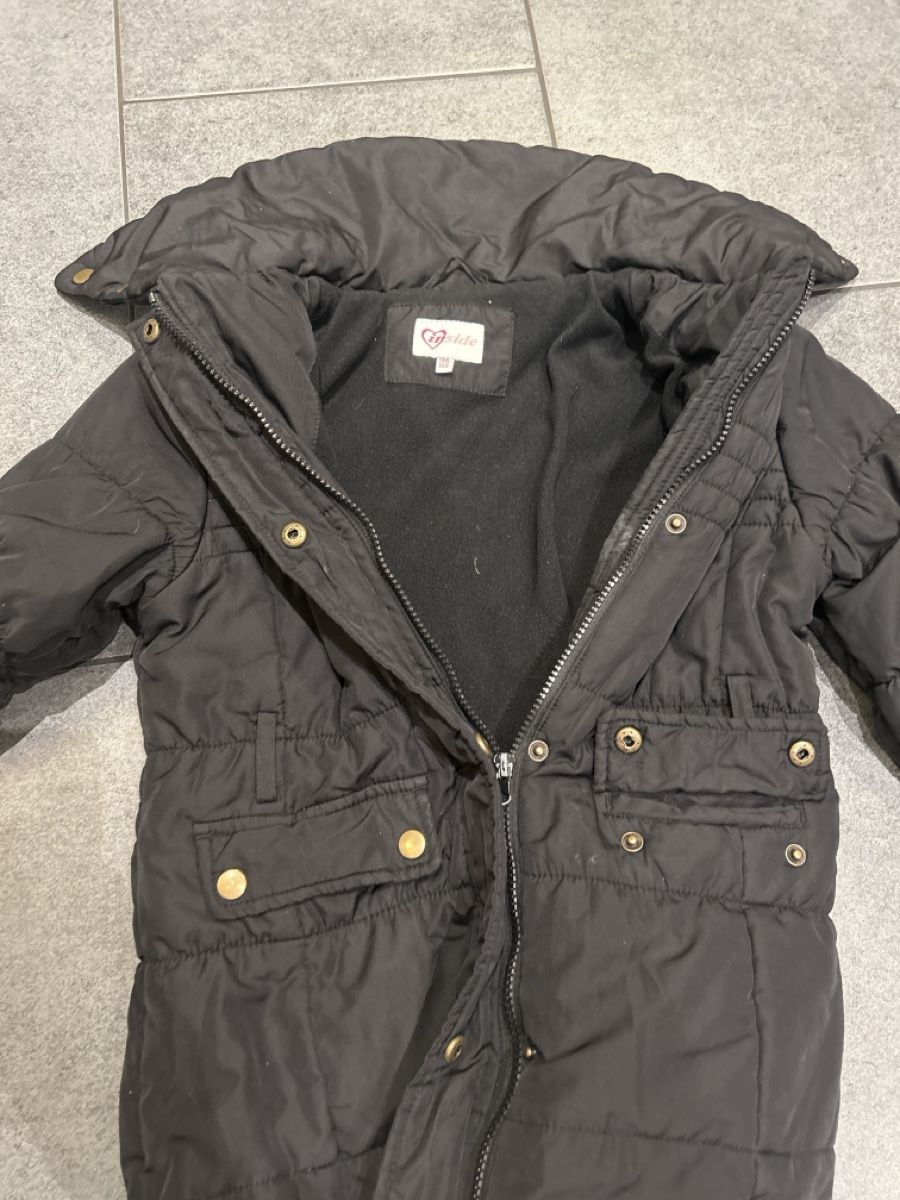 C&A Giacche & Cappotti: Winterjacke Mädchen Grösse 146/152 – Usato da Mühledorf SO venduto da Dania77 2