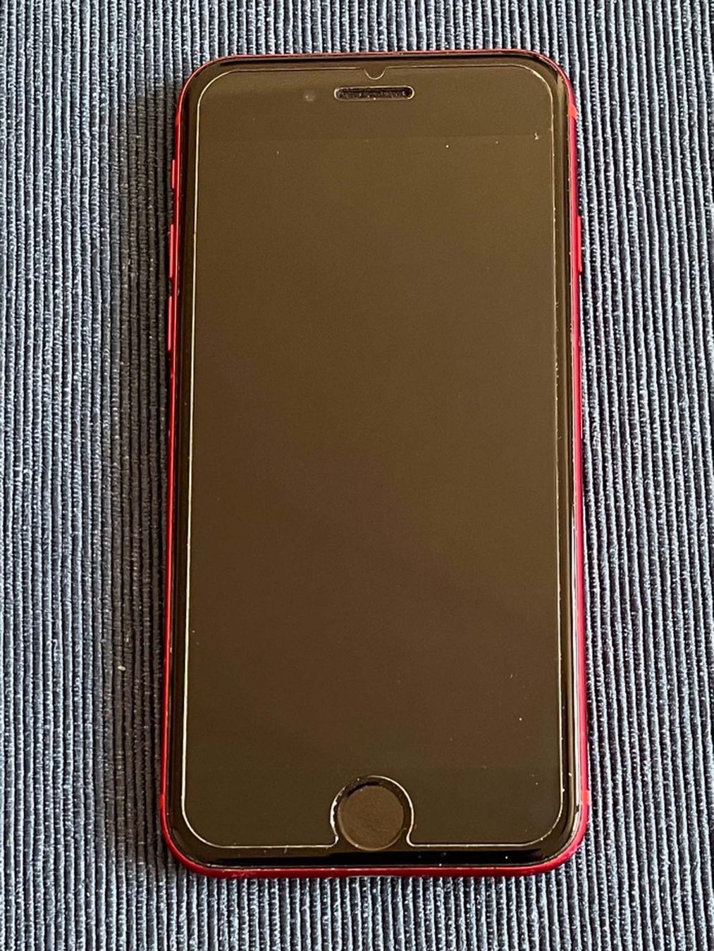 Apple Telefoni cellulari / Smartphones: Iphone SE 2020 rot komplett mit Ladegerät und Kabel – Usato da Walenstadt venduto da Walenseeelch 1