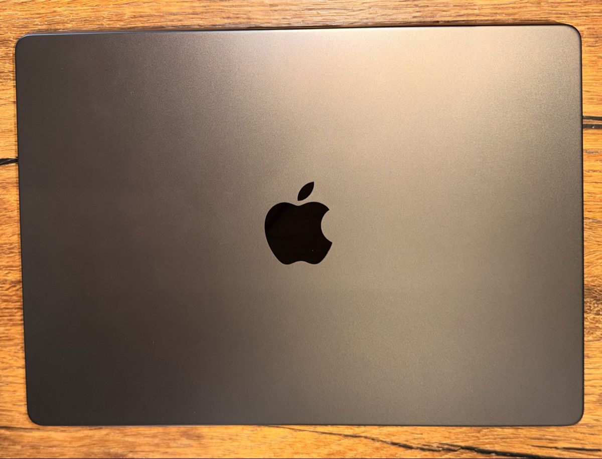 Apple Notebooks: MacBook Pro m4 14" 1T 24gb ram – Neu (gemäss Beschreibung) aus Tavannes von jer_8jp2 6