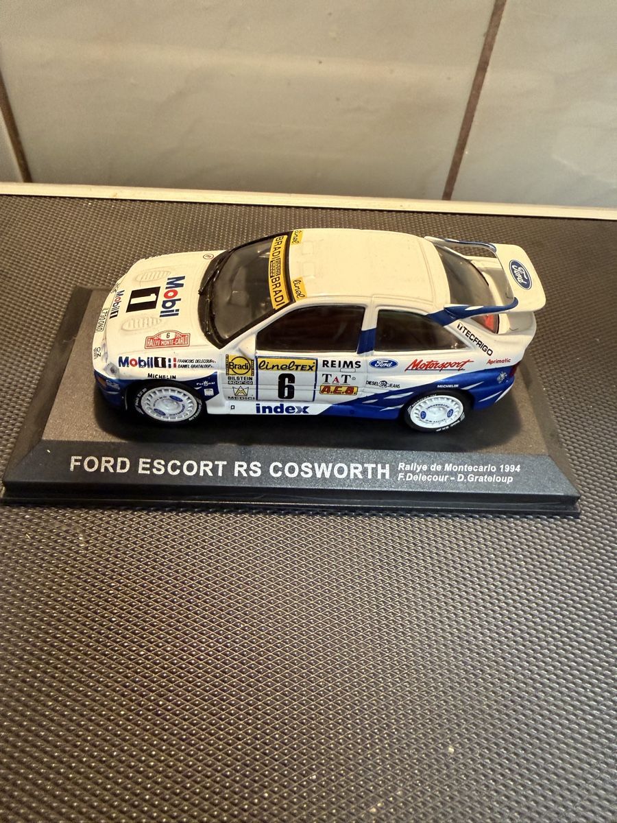 Ford Modellini d'auto: Ford Escort RS Cosworth 19941/43 – Usato da Versoix venduto da Jeannot57