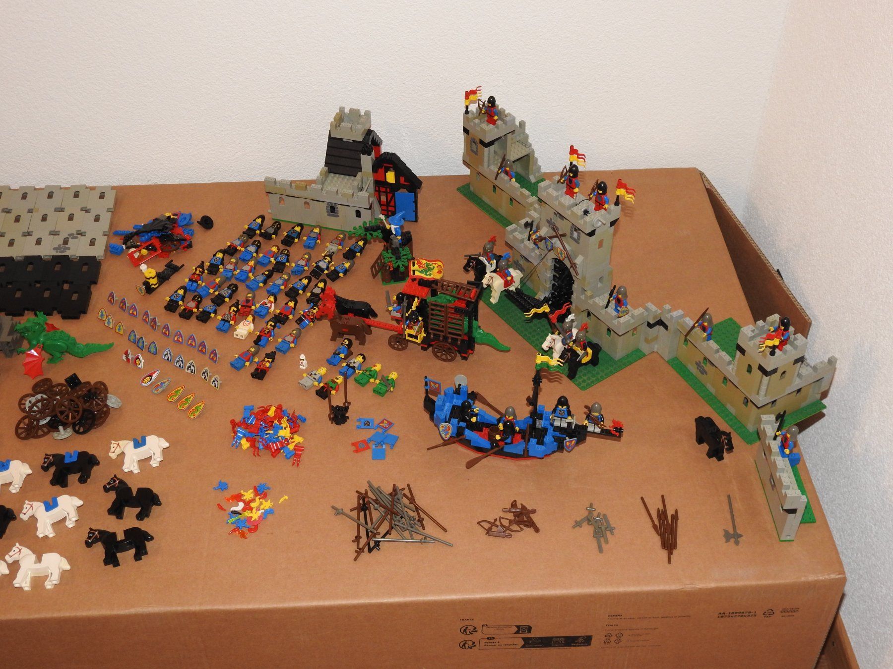 Lego Jouets: Lego Castle ca. 3 Kg – D'occasion à St. Stephan par _Elur_ 3