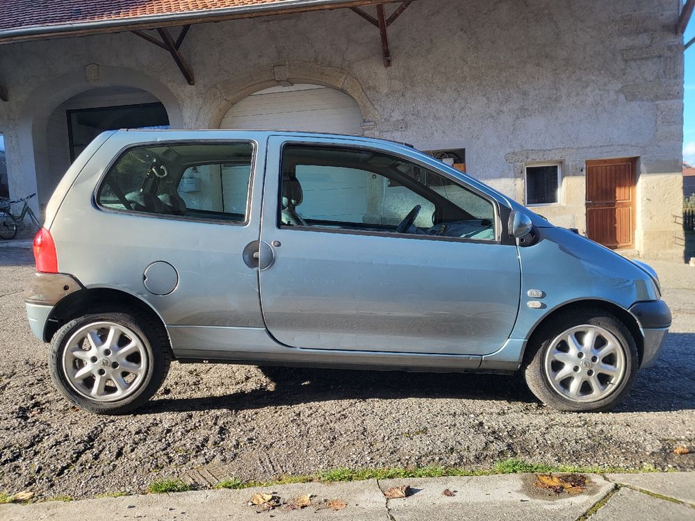 renault-twingo-1-2-16v-automatique-118000-kms-d-occasion-font-pour
