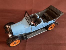 REO Touring 1917, Signature Models, 1/18. Oldtimer Modell