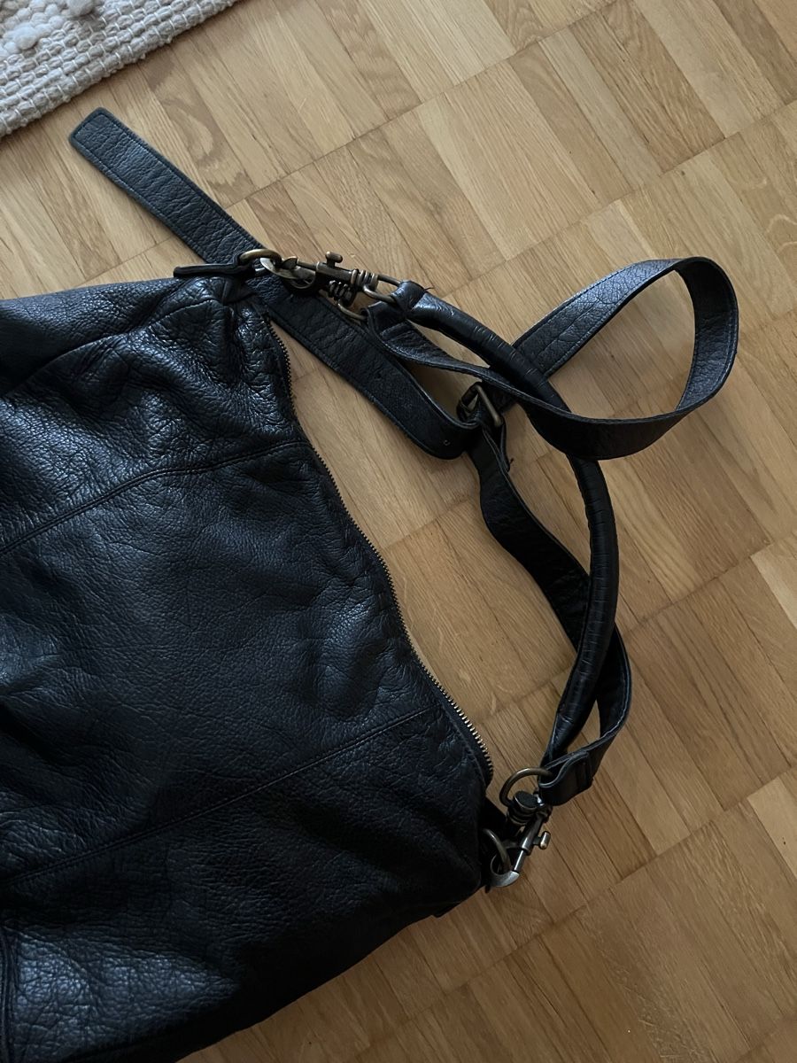 Liebeskind Taschen für Damen: Liebeskind Ledertasche – Gebraucht aus Zürich von bea_j8pr 3