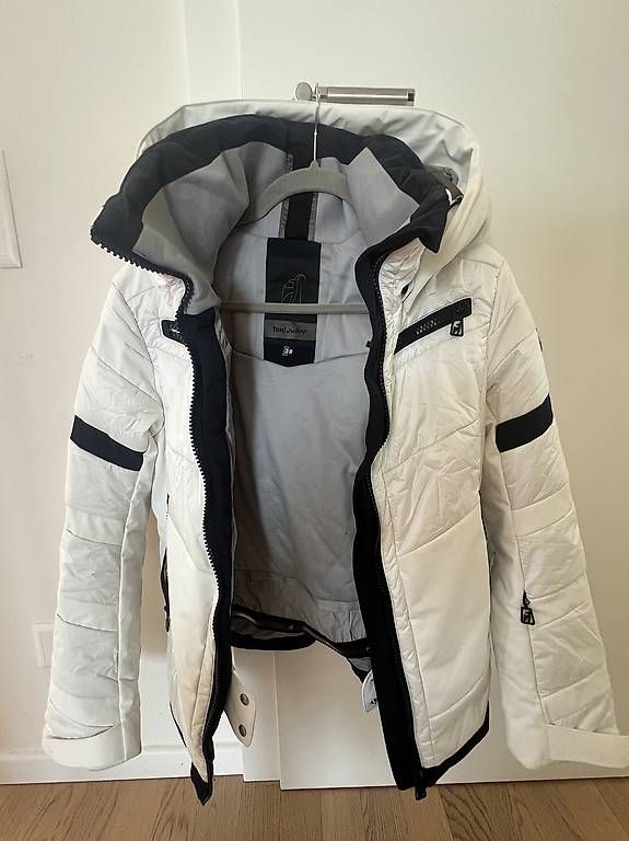 Toni Sailer Jacken: Skijacke  Toni Sailer  Gr. 38 – Gebraucht aus Breganzona von maggy_l