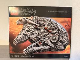 LEGO Star Wars UCS Millennium Falcon 75192  ungeöffnet 