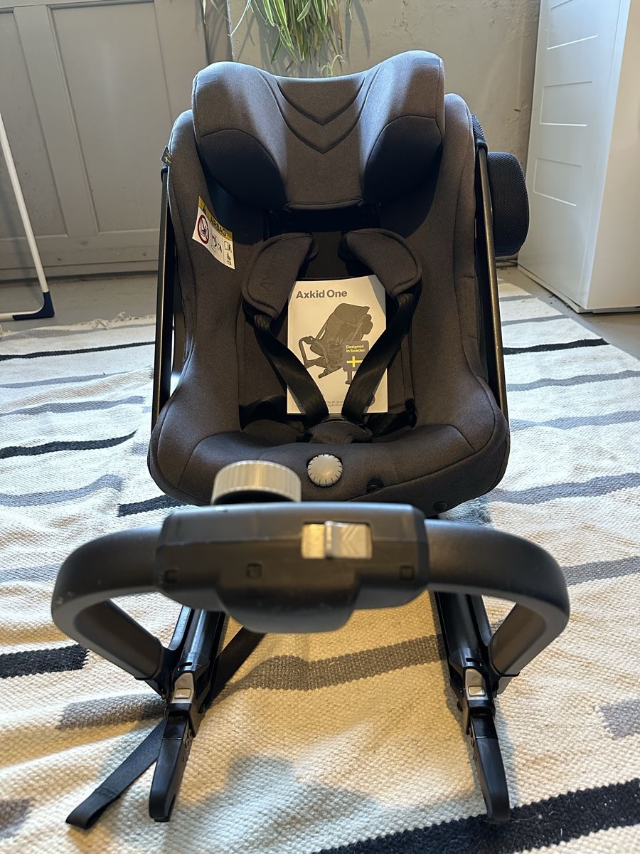 Sièges auto: Kindersitz Axkid ONE 2 – D'occasion à Grenchen par ast_pl5d 2