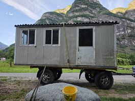 Vendo baracca da  cantiere da sistemare