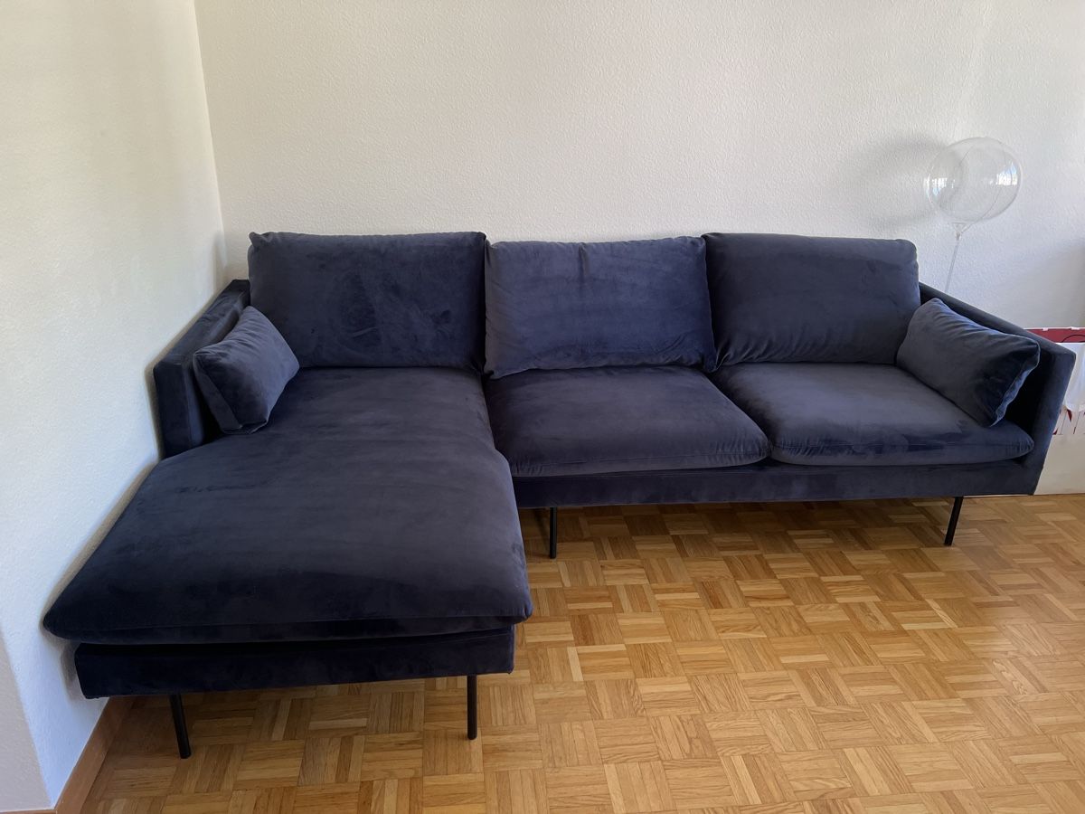 Divani: Ecksofa Sofa Ellens III Samt dunkelblau – Nuovo (secondo la descrizione) da Siebnen venduto da sellingmystuff1 4