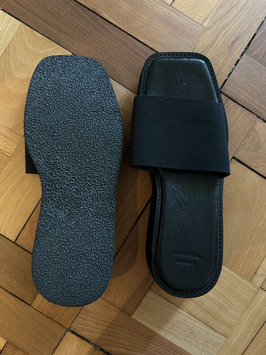 Scarpe da donna: Black Platform Slides – Usato da Zürich venduto da Haafaadjdhssjsj 1