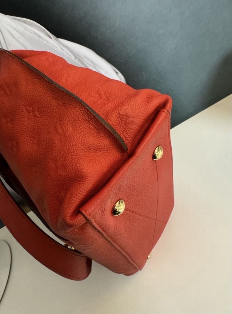 Louis Vuitton Borse da donna: LOUIS VUITTON METIS HOBO EMPREINTE ROT – Usato da Männedorf venduto da Jessiey 5
