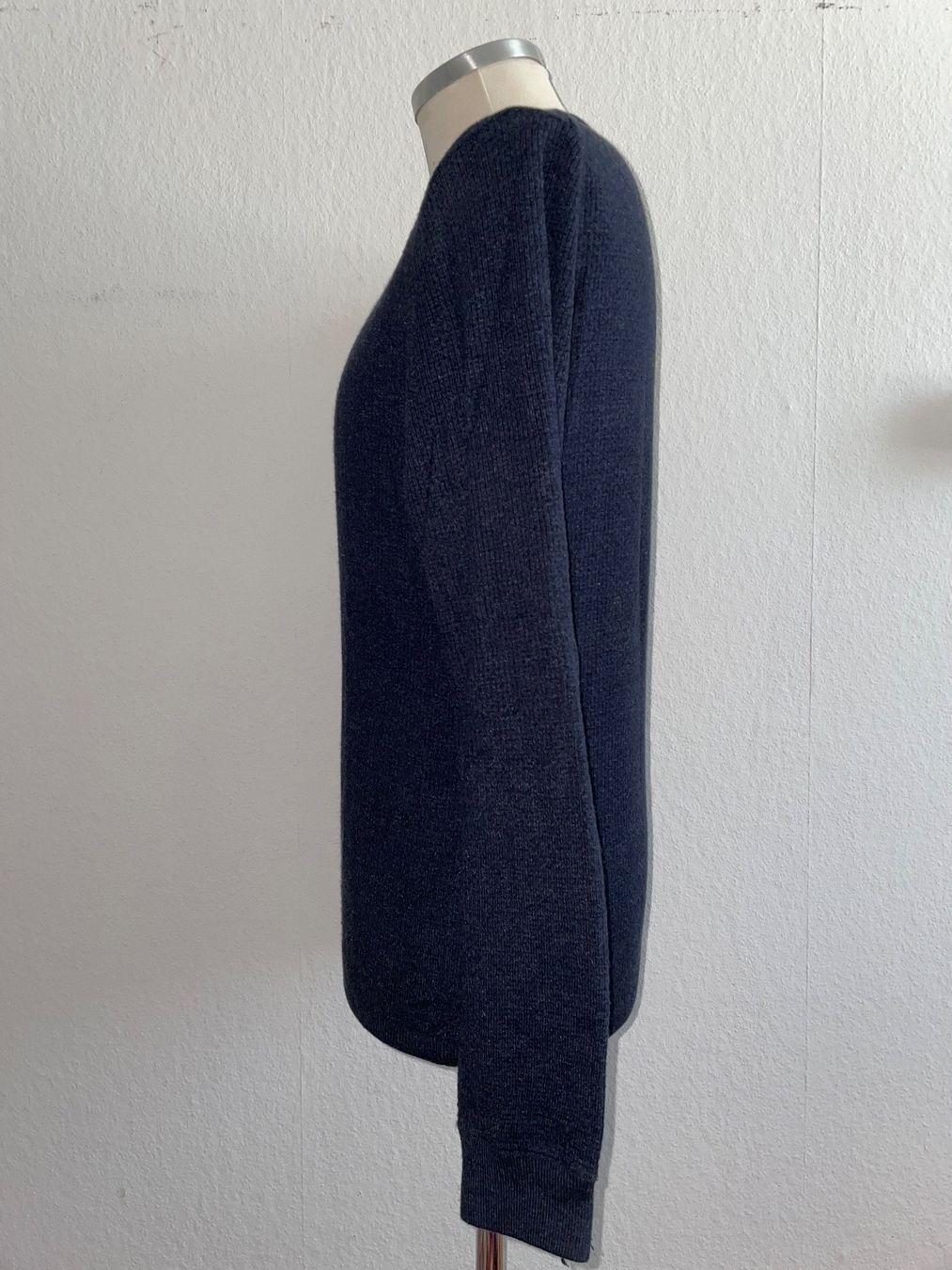 Mango Pullover & Sweatshirts: Mango Pullover – Gebraucht aus St. Gallen von look-twice 1