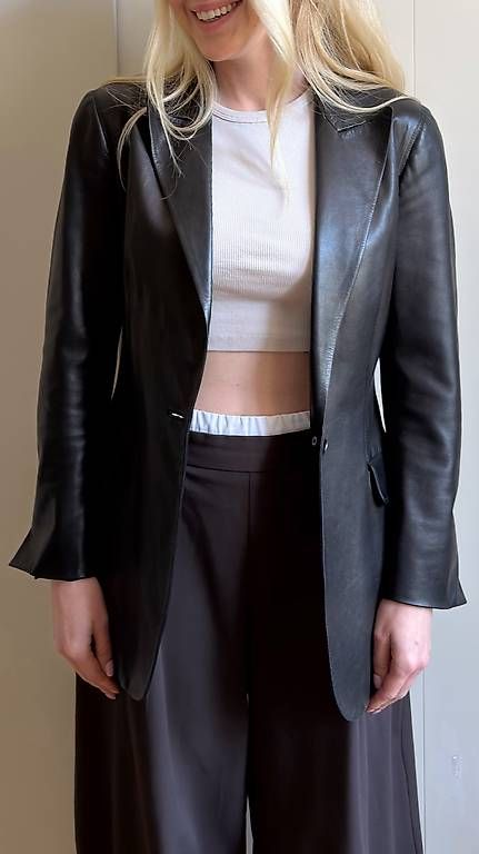 Giacche: Gucci Vintage Lederblazer aus Lammleder – Usato da Zürich venduto da Mike147 1