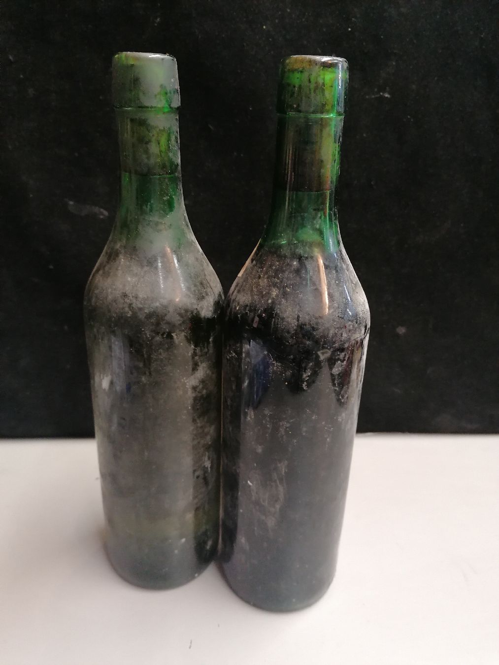 Spiritueux: 2 BOUTEILLES CRÊT DESSOUS CLOS DU CRÊT 1971 – Neuf (Voir description) à Genève par Leboucheoreilles 8