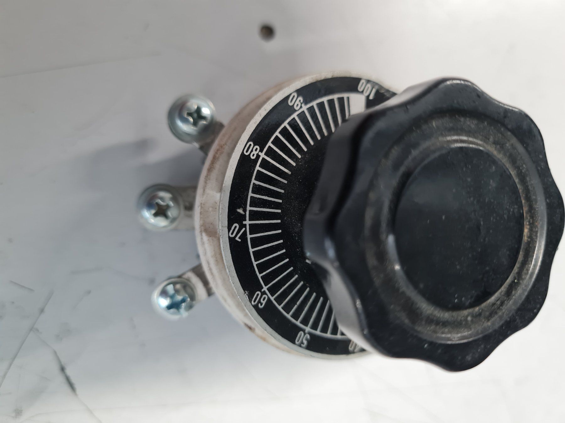 Elektronikbauteile: Potentiometer Ohmite 8Ohm max 2.5A – Gebraucht aus Horw von Arta20000