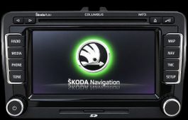 Umrüstung auf das RNS 510 von Škoda mit integriertem DAB+.