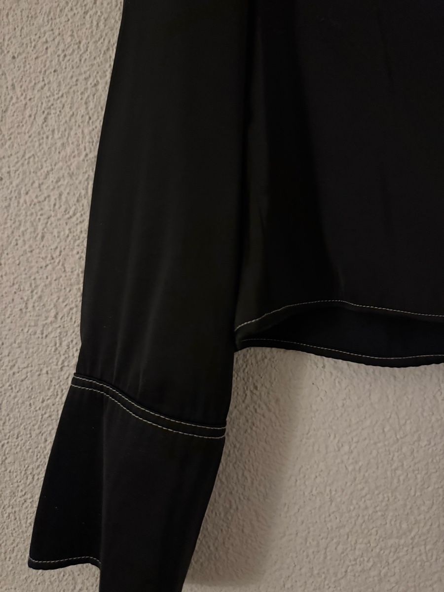 H&M Blusen: Bluse  – Gebraucht aus Effretikon von ajl_rwt5 1