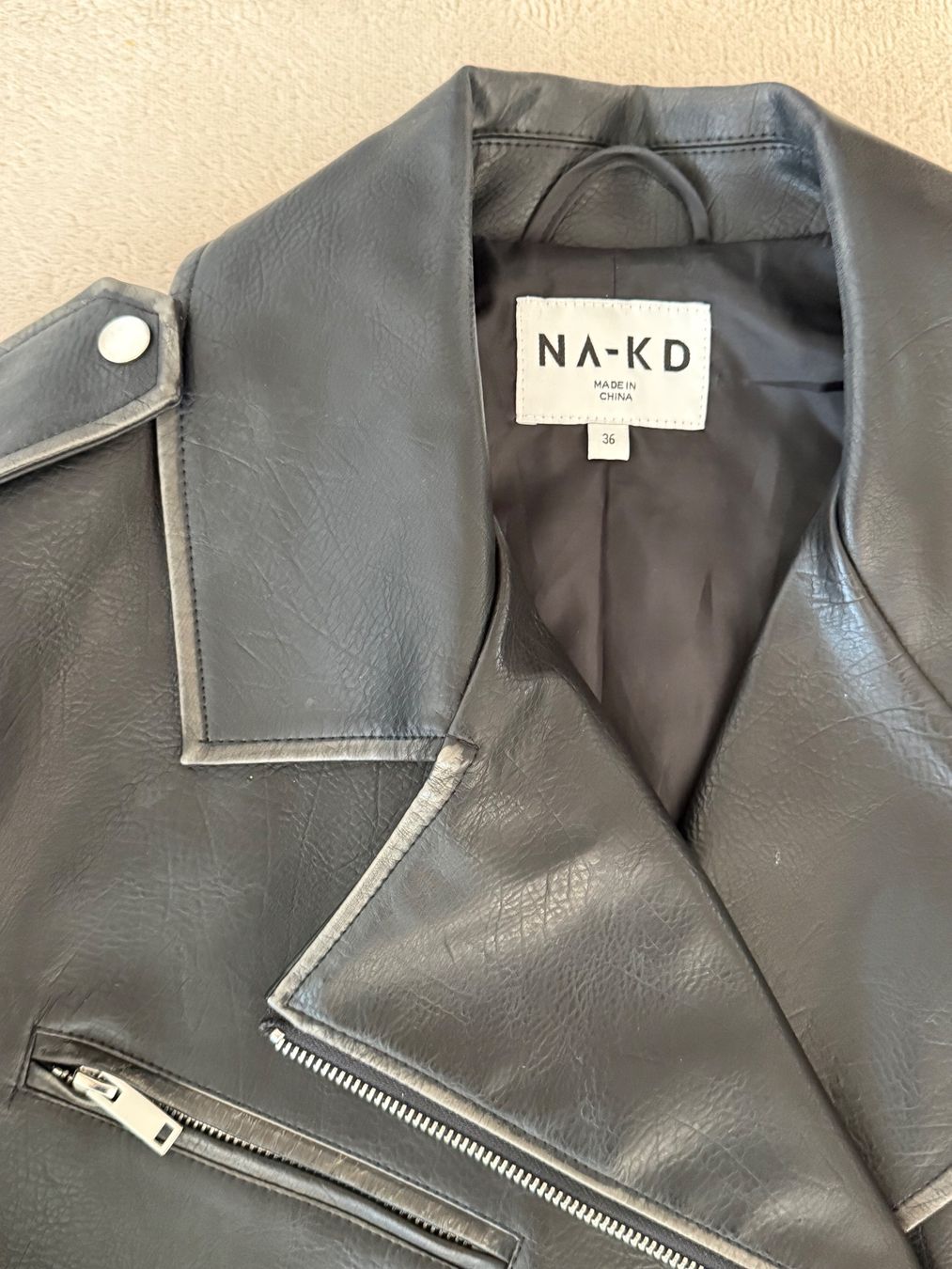 Na-kd Jacken: NA-KD Lederjacke – Neu (gemäss Beschreibung) aus Uzwil von Hyrije.s 1