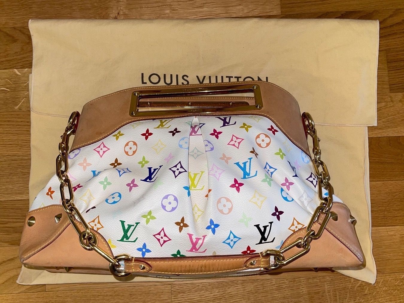 Louis Vuitton Borse da donna: Louis Vuitton Judy Mm bag – Usato da Reinach BL venduto da K.zh.A 2