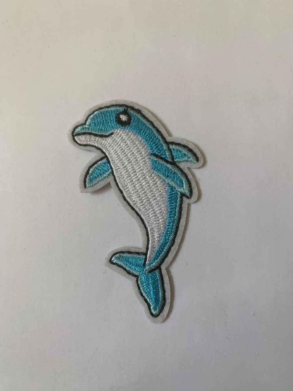 Toppe: Delphin Patch Badge, Bügelbild – Nuovo e nell'imballaggio originale da Ostermundigen venduto da Mcone