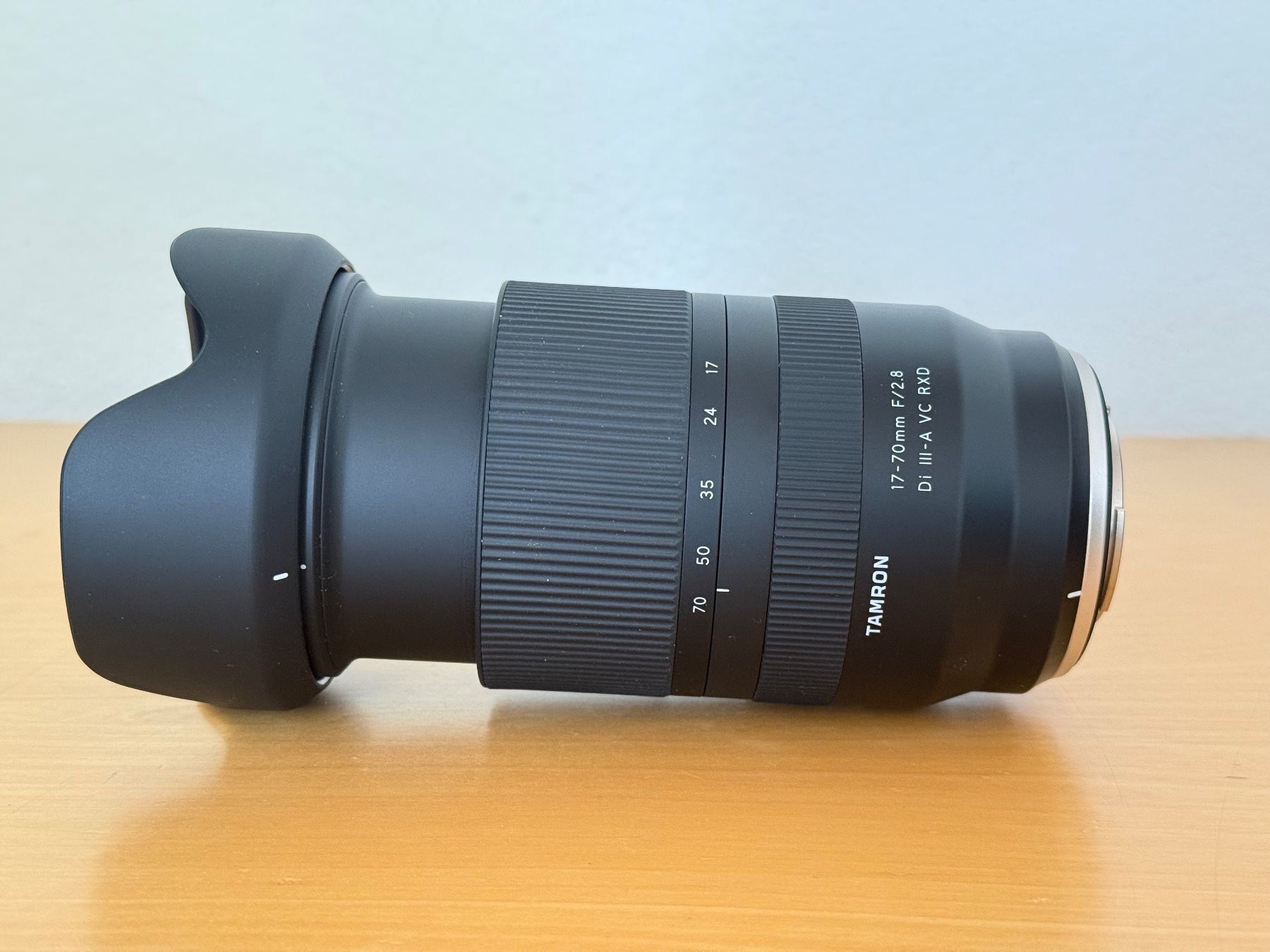 Tamron 17-70mm F/2.8 Di III-A VC RXD Objektiv für Fujifilm X (D ...