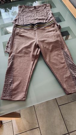 Bench Sport Set Grösse M, Hose und Top, Winter Sale!